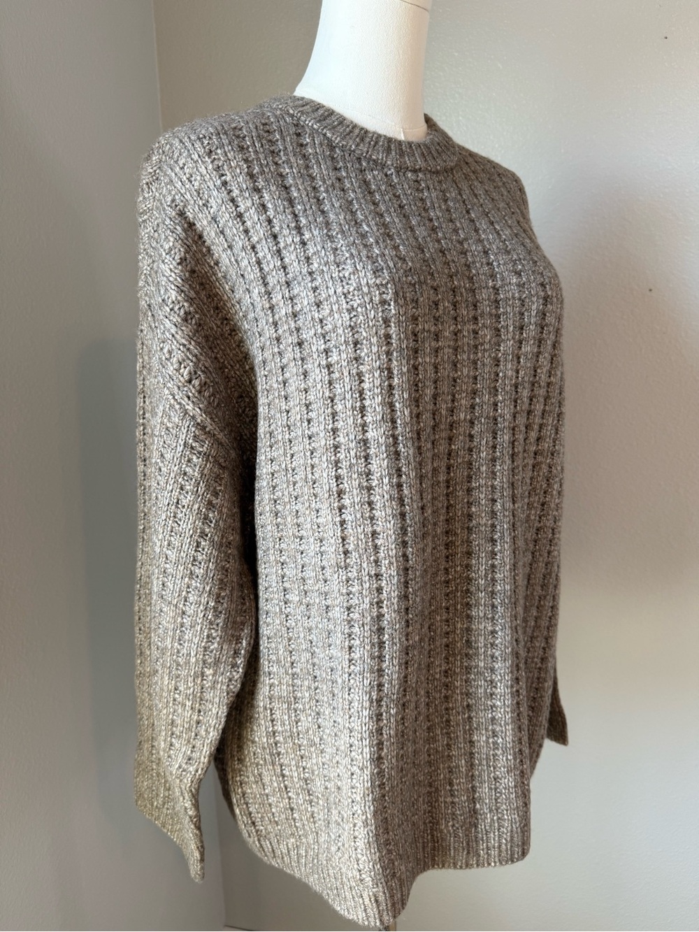 NWT American Eagle Oatmeal Taupe Ribbed Crewneck Sweater Small Oversized Cozy